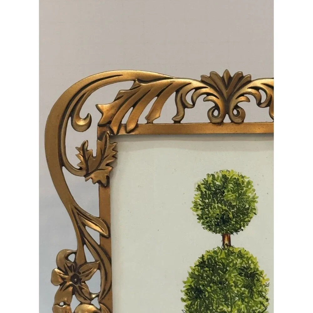 Vintage Renderings Ornate Hollywood Regency Style Gold Metal Picture Photo Frame